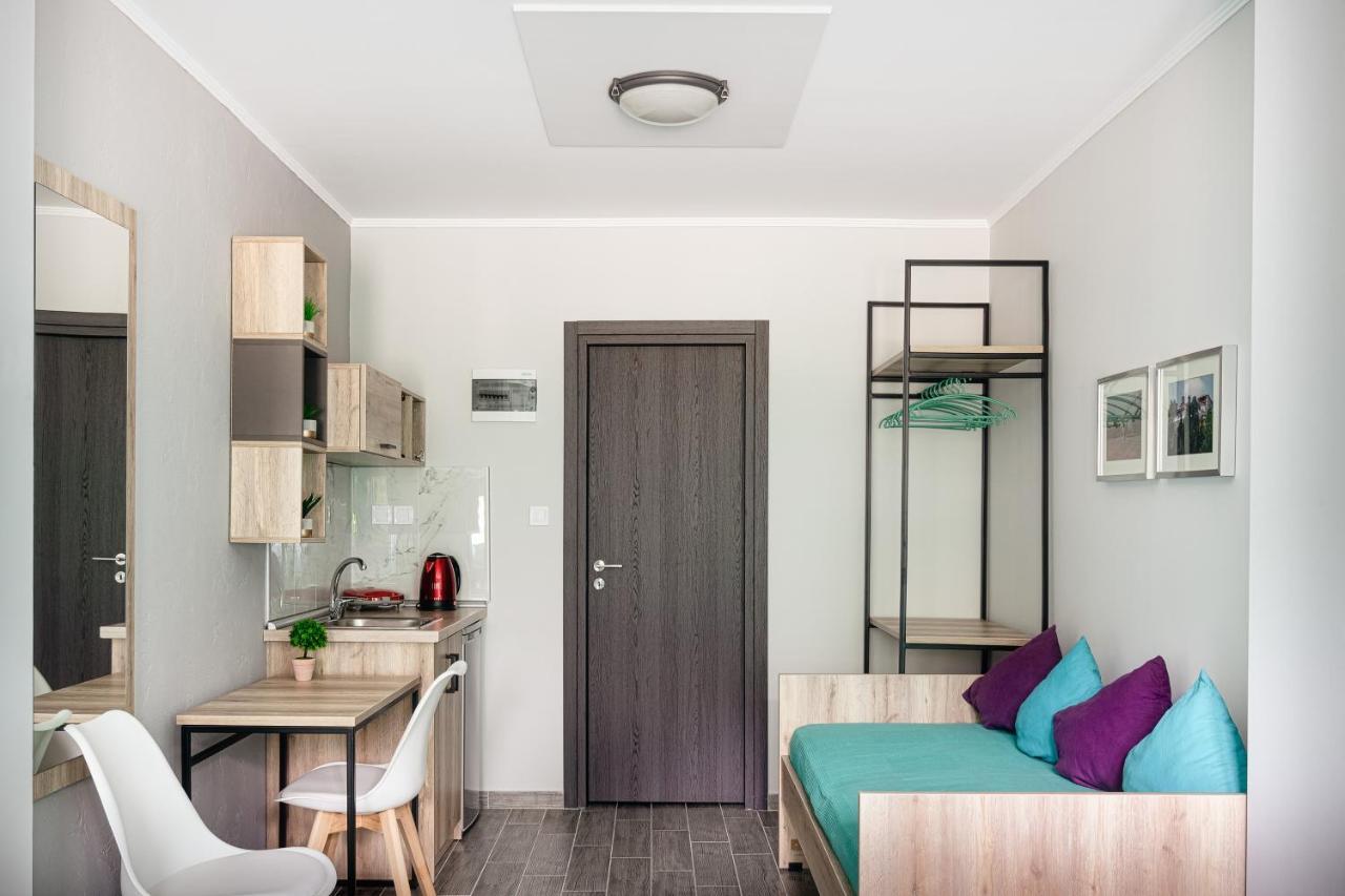 River Side Rooms Elassona Exterior foto
