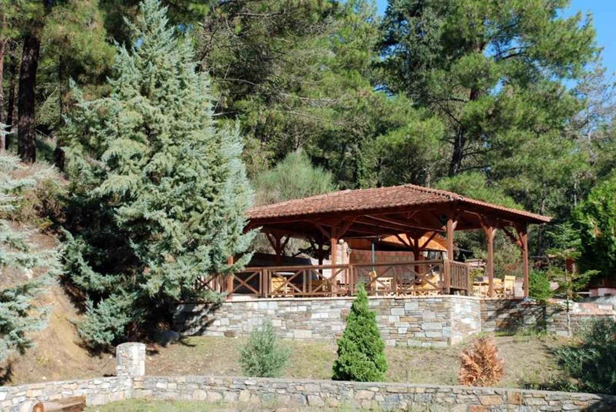 River Side Rooms Elassona Exterior foto