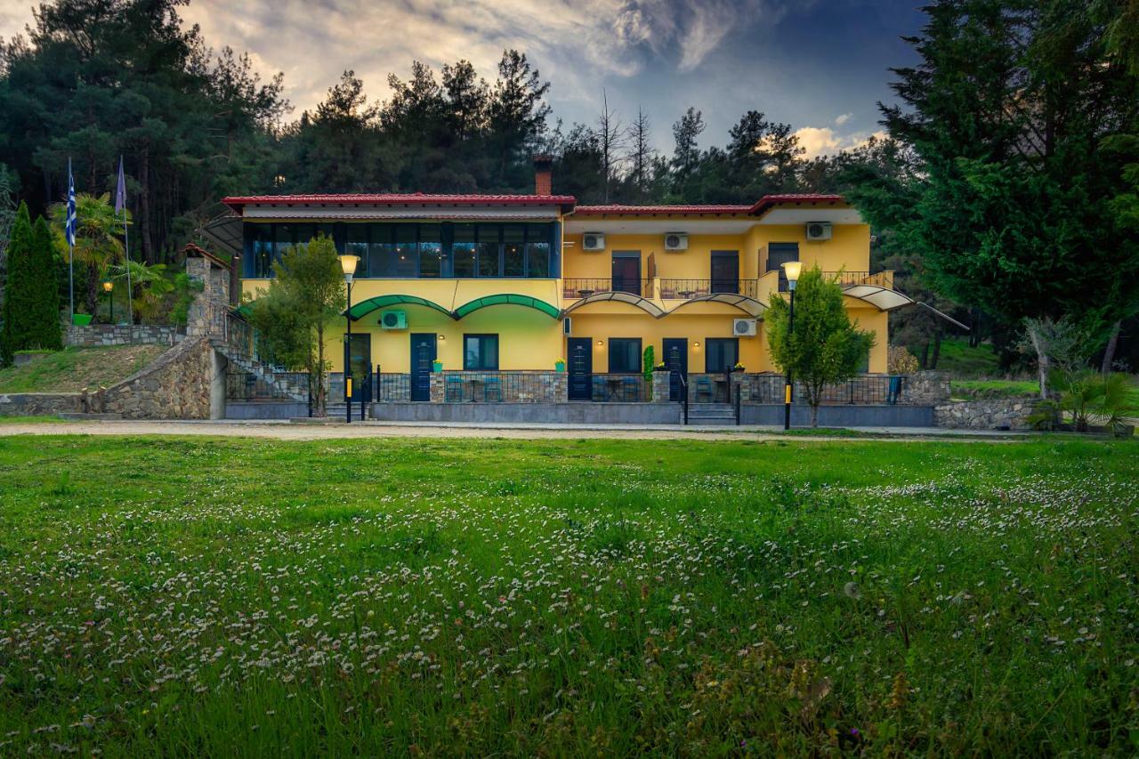 River Side Rooms Elassona Exterior foto